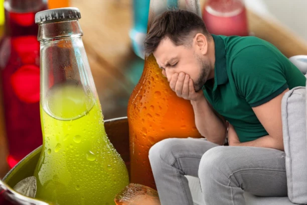 ČETVRTI SLUČAJ TROVANJA GAZIRANIM SOKOM! Svi završili u bolnici!