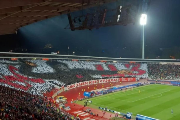 DRAMA NA MARAKANI! Navijač UPAO U KANAL! Reagovala HITNA POMOĆ! (VIDEO)