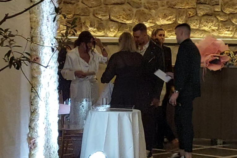 Slađa puni torbu parama