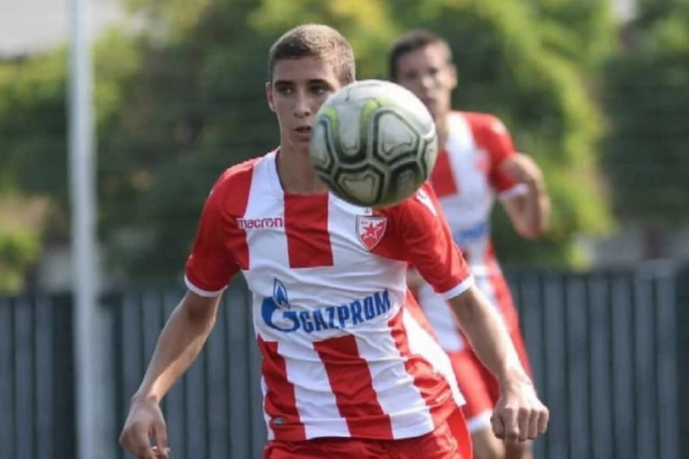 TALENTOVANI DEFANZIVAC JAKOVČANA IGRA SVOJU NAJBOLJU SEZONU: Srem je ogledalo ovog tima! (FOTO GALERIJA)