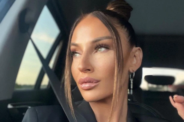 KATARINA ŽIVKOVIĆ POKAZALA TRUDNIČKI STOMAK! Nešto neobično su mnogi primetili, usijale se društvene mreže od komentara!