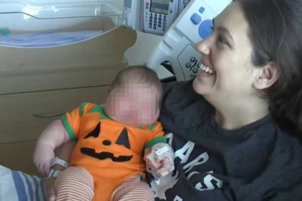 ROĐEN JE DEČAK DŽIN: Težak je skoro kao JEDNOGODIŠNJE dete, doktori samo što nisu "PALI" kada je krenuo porođaj (FOTO)