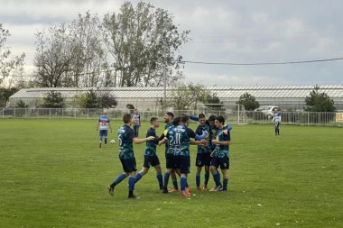ČETIRI EKIPE U REDU ZA JESENJU TITULU: U Ratkovu se igra poslednji derbi ove jeseni!