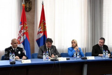 GAŠIĆ O BEZBEDNOSTI SAOBRAĆAJA: "Broj stradalih na putevima ove godine manji u odnosu na prethodnu"