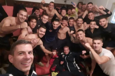 DA LI JE VEĆ SADA SMENA TRENERA GREŠKA?! Dobanovčani nose ceo plen sa gostovanja Ušću!