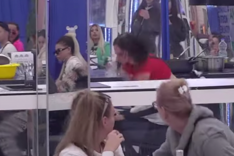 Bebica i Teodora Delić Elita 7 Zadruga svadja