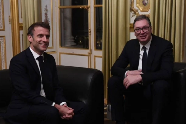 VUČIĆ U SREDU SA MAKRONOM! Predsednik putuje u London na sastanak Evropske političke zajednice
