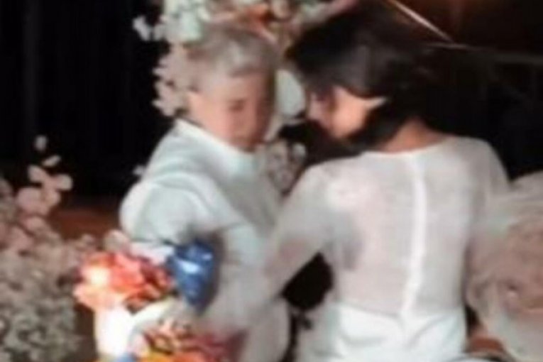 Anita Stanojlović i Jovana Tomić Matora venčanje