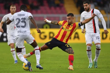 VAR SPASIO MILAN! Umalo iz dvojke u keca na "Vilja del Maru"! Roso-nerima ni dva gola više nisu DOVOLJNA! (VIDEO)