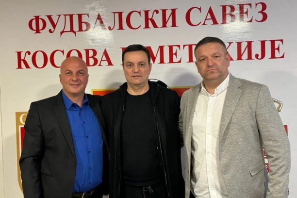 JOVAN ŠURBATOVIĆ POSETIO FUDBALSKI SAVEZ KiM: "Da dobijemo NOVE ZVEZDE sa ovih prostora"