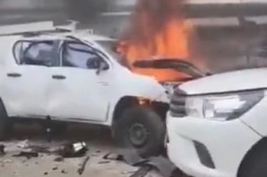 PROKLJUČALO NA GRANICI IZRAELA I LIBANA: Hezbolah raketirao kolonu vozila, IDF odmah PODIGAO AVIONE I UZVRATIO! (VIDEO)