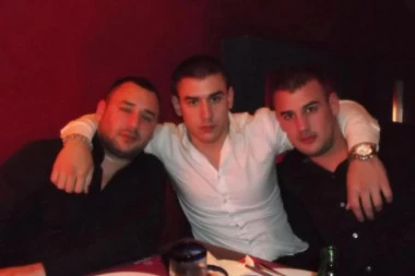 OD NAVIJAČA DO KRIMINALACA! NEMIRNA PROŠLOST BRAĆE VAVIĆ: Aleksandra pretukao Velja Nevolja, dovodi se u vezu i sa sinom Surčinca uhapšenog na Novom Beogradu!