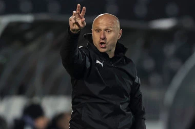 IGOR DULJAJ ŠALJIVO NAKON POBEDE: Dva puta smo promašili, ali došli smo na pravo mesto!