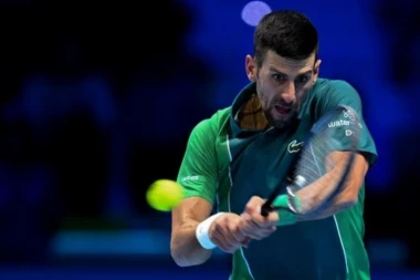ĐOKOVIĆA BUŠI KAKO KO STIGNE: Napadi na Novaka postali glavna zanimacija u tenisu