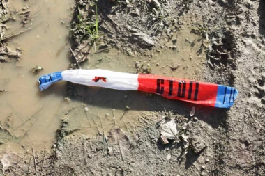 "NJENO TELO JE DUGO BILO TU, KRV NA SVE STRANE": Na ovom mestu je Zoran svirepo ubio svoju suprugu (FOTO)