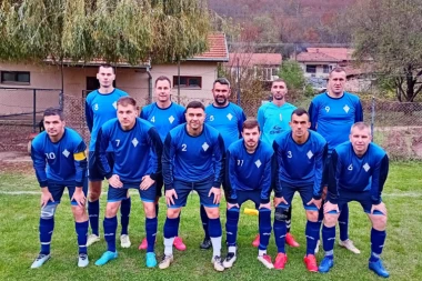 TRADICIJA JE NASTAVLJENA: Dueli dve ekipe uvek obiluju golovima - domaćin i sa igračem manje deklasirao Nišlije!