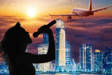 NAŠA PEVAČICA DOBILA BATINE, PA SE IŽIVLJAVALI NAD NJOM ZA NOVAC: Poznata starleta raskrinala AFERU koja trese estradu!