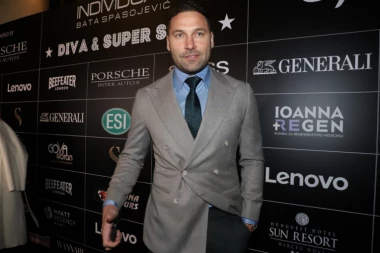 DUŠKO TOŠIĆ POSETIO PLASTIČNOG HIRURGA! Rešio da se ulepša, pa sve podelio na društvenim mrežama! (FOTO)