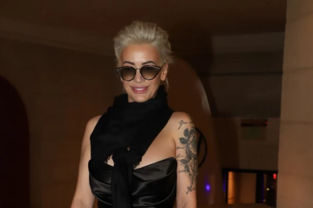 NE DAO BOG DA MI NEKO DIRA DECU! Dušica Jakovljević progovorila o naslednicima, a evo šta je rekla o bivšem partneru! (FOTO)