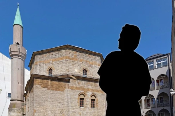 "MUSLIMAN SAM I NE PSUJEM MAJKU MUSLIMANSKU"! Evo šta kaže vinovnik incidenta ispred Bajrakli džamije!