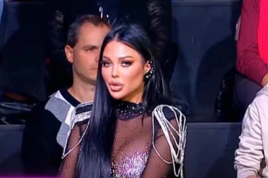 ŠOK! Maja Marinković UŽIVO u programu Pinka se obratila BIVŠEM DEČKU, on se nalazi u Eliti, a OVO niko nije slutio da će reći!