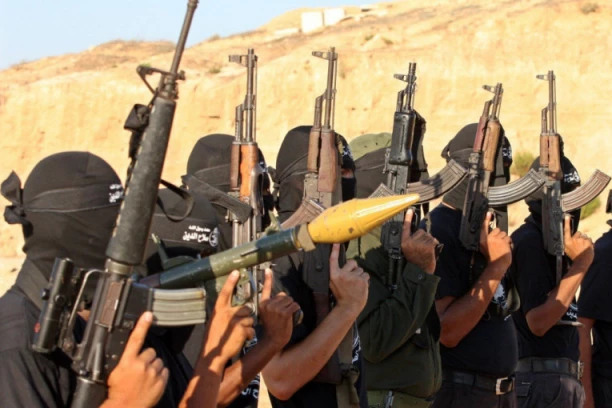 HAMAS I IZRAEL PRODUŽILI PRIMIRJE ZA JOŠ DVA DANA! Oglasio se  Majed al Ansari sa važnim vestima!