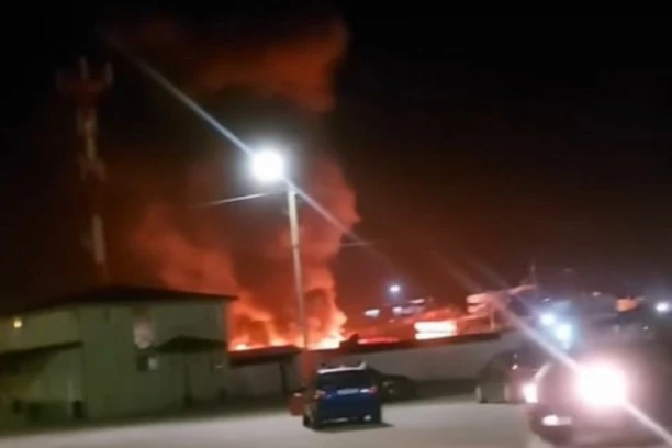 OTKRIVEN UZROK POŽARA U JAGODINI! Nema povređenih, istraga će utvrditi detalje