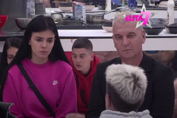 ANITA NEĆE DA POTPIŠE PAPIRE ZA RAZVOD: Matora se javno obratila ADVOKATU, konačno otkriveno zbog čega su ODBIJENI ZAVETI na venčanju u Crnoj Gori!