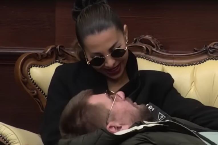 Janjuš i Aneli Elita