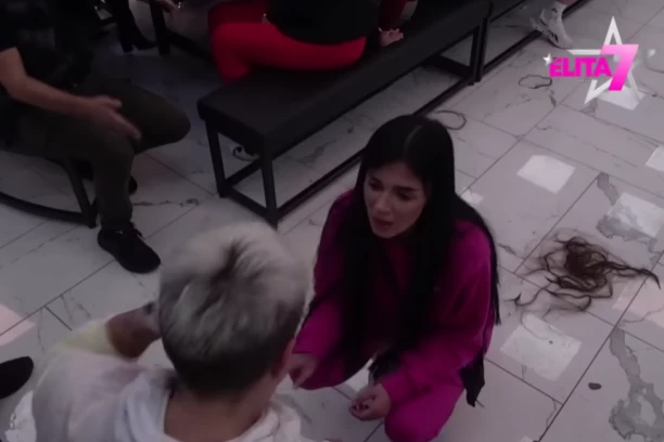 MATORA POVRAĆALA KRV! Pao joj mrak na oči zbog IZDAJICE Anite: Mrzim te, ne kuni se u sina, ništa ti nije vredan!