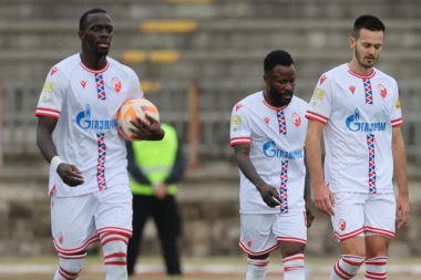 ENDIAJE OBRISAO SVE SLIKE U ZVEZDINOM DRESU, A SADA NE IGRA NI DERBI! Mijatović pred najvećim ispitom do sada!