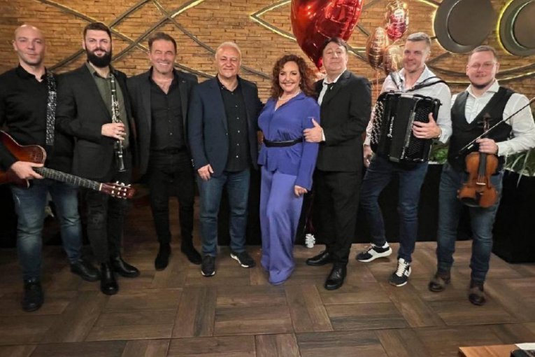 Ana Bekuta nova pesma