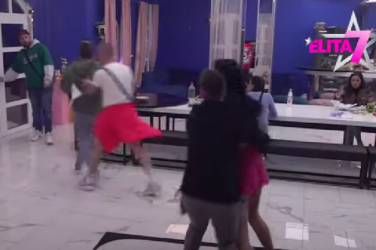 Bojana i Anita Elita