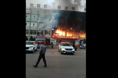 UŽAS I JEZA! Buknuo ogroman požar u fabrici za proizvodnju uglja, LJUDI ŽIVI GORELI - najmanje 19 žrtava!