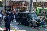 NAPAD NA AMBASADU IZRAELA U JAPANU! Muškarac se automobilom zakucao u ogradu, policija na licu mesta