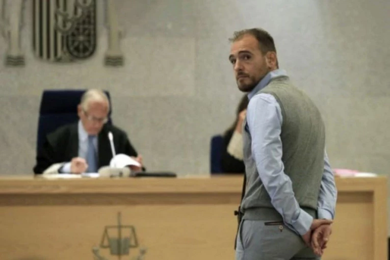 EVO KAKO SU "PALI" PRIPADNICI KRIMINALNE GRUPE DŽONIJA SA VRAČARA: Mesecima pripremali LIKVIDACIJU LUKE BOJOVIĆA!