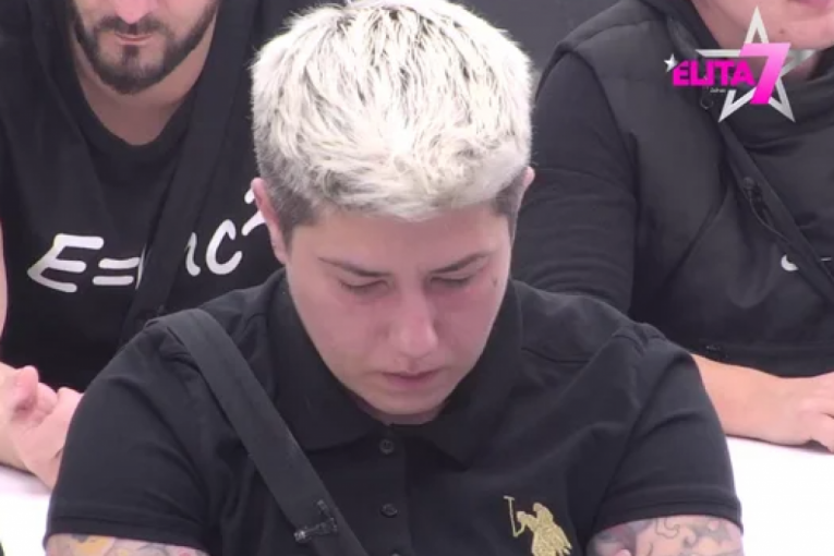 Matora i Anita svađa Elita