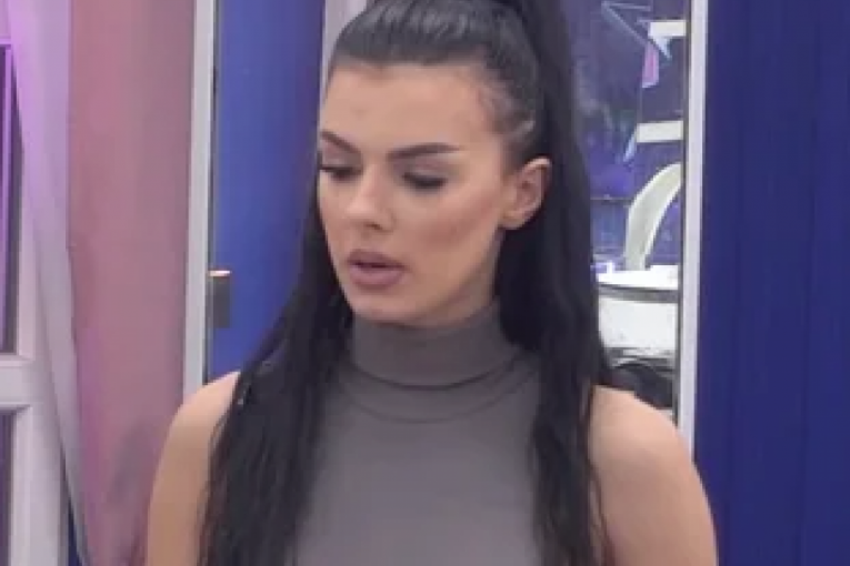 Matora i Anita svađa Elita