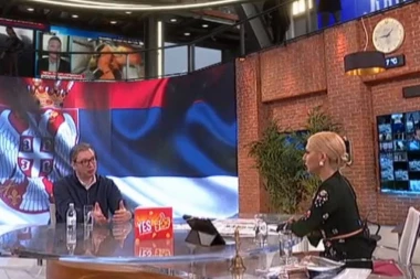 Vučić: Penzioneri dobijaju 20.000, korisnici socijalne pomoći 10.000