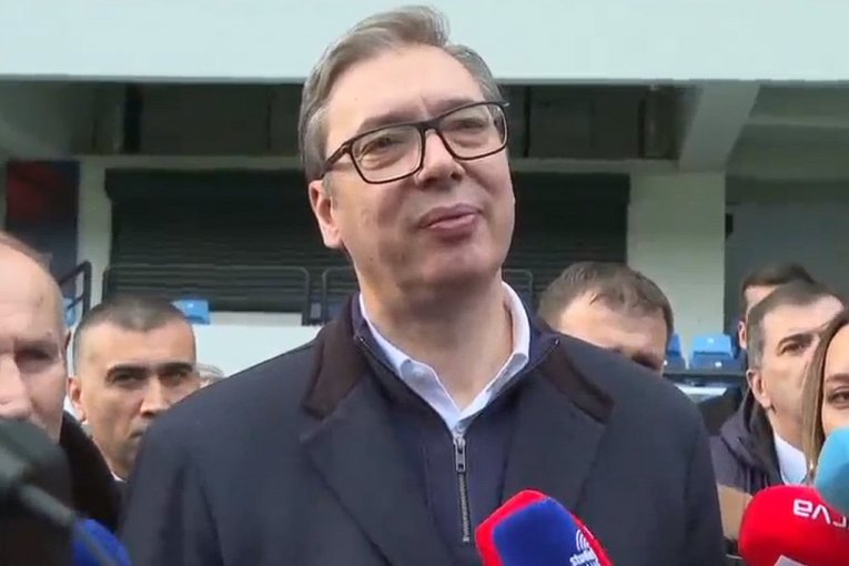 "ZA NAS JE BUDUĆNOST SRBIJE PITANJE ŽIVOTA"! Aleksandar Vučić poslao naciji važnu poruku! (VIDEO)