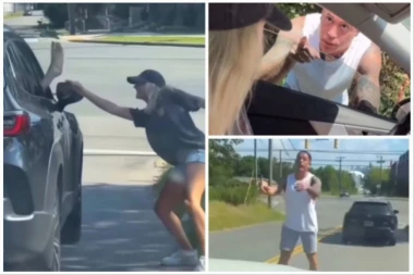 VIDELA JE DA NEČIJA STOPALA VIRE IZ AUTOMOBILA I ZAGOLICALA IH JE: Besni vozač joj je pretio i jurio je celim putem, a ono što joj je uradio kada ju je najzad stigao zapanjilo je sve! (VIDEO)