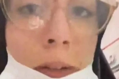 LAŽNA MEDICINSKA SESTRA OBJAVILA SNIMAK: Kukala da Hamas sve KRADE iz bolnice i da deca zato umiru, ali DVA DETALJA SU JE RASKRINKALA