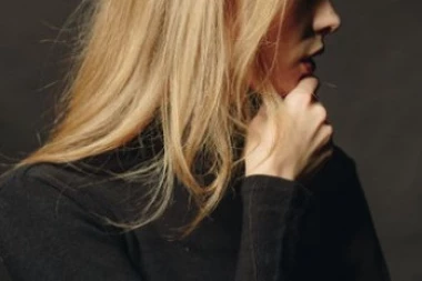 OVOM FOTOGRAFIJOM JE NASLUTILA SVOJU SMRT: Manekenka je imala samo 21 godinu kada je DEČKO pronašao UBIJENU u stanu! (FOTO)