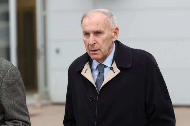 ČEH OBORIO DŽAJIĆEV REKORD! Evo zašto svi SRBI slave gol napadača "knedlički"!