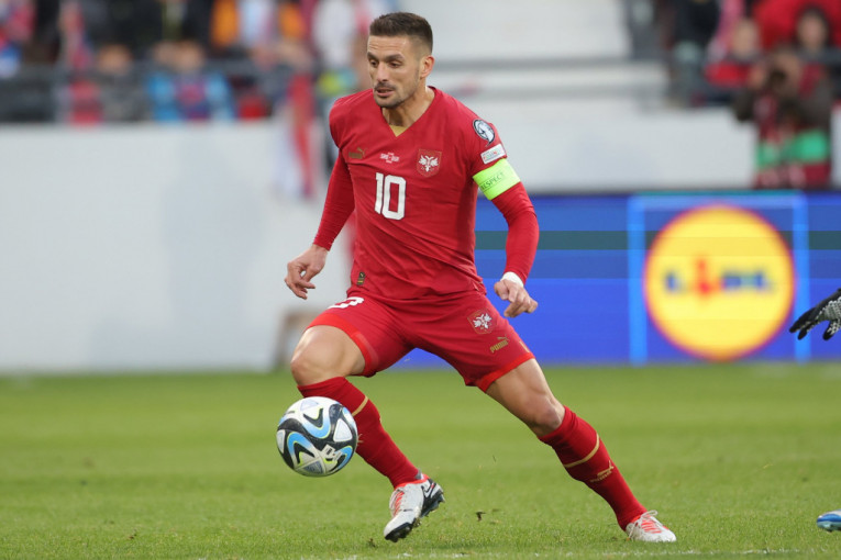 DUŠAN TADIĆ SE VRAĆA?! Da li je Vojvodina ovom slikom najavila „bombu“ koju su svi čekali (FOTO)
