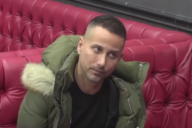 OPLJAČKAN MARKO ĐEDOVIĆ: Stigla informacija do njega, napravio KARAMBOL!