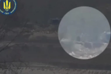 OBOREN SVETSKI REKORD? Ukrajinci objavili snimak, snajperista puca i pogađa Rusa sa daljine od skoro 4 KILOMETRA! (UZNEMIRUJUĆI VIDEO)