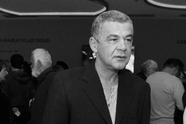 ODLIKOVAN NEBOJŠA GLOGOVAC! Orden časti POSTHUMNO dodeljen legendarnom glumcu!