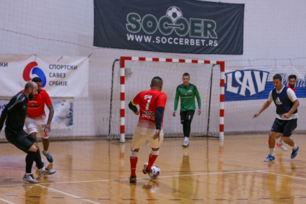 ODIGRANO 4. KOLO NAJJAČEG AMATERSKOG FUTSALA: Časopis Borba-Soccer u vrhu Soccer Zlatne Lige