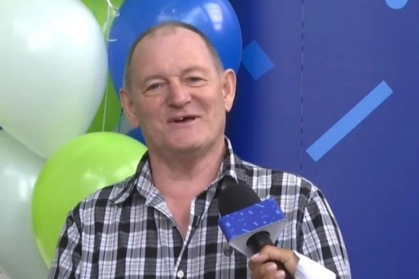 DOSTAVLJAČ HRANE JE DOBIO 33 MILIONA EVRA NA LUTRIJI: Nećete verovati šta je uradio! Kanađani u šoku - ovo se zove SKROMNOST (VIDEO)